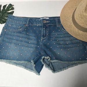 Aeropostale studded denim shorts